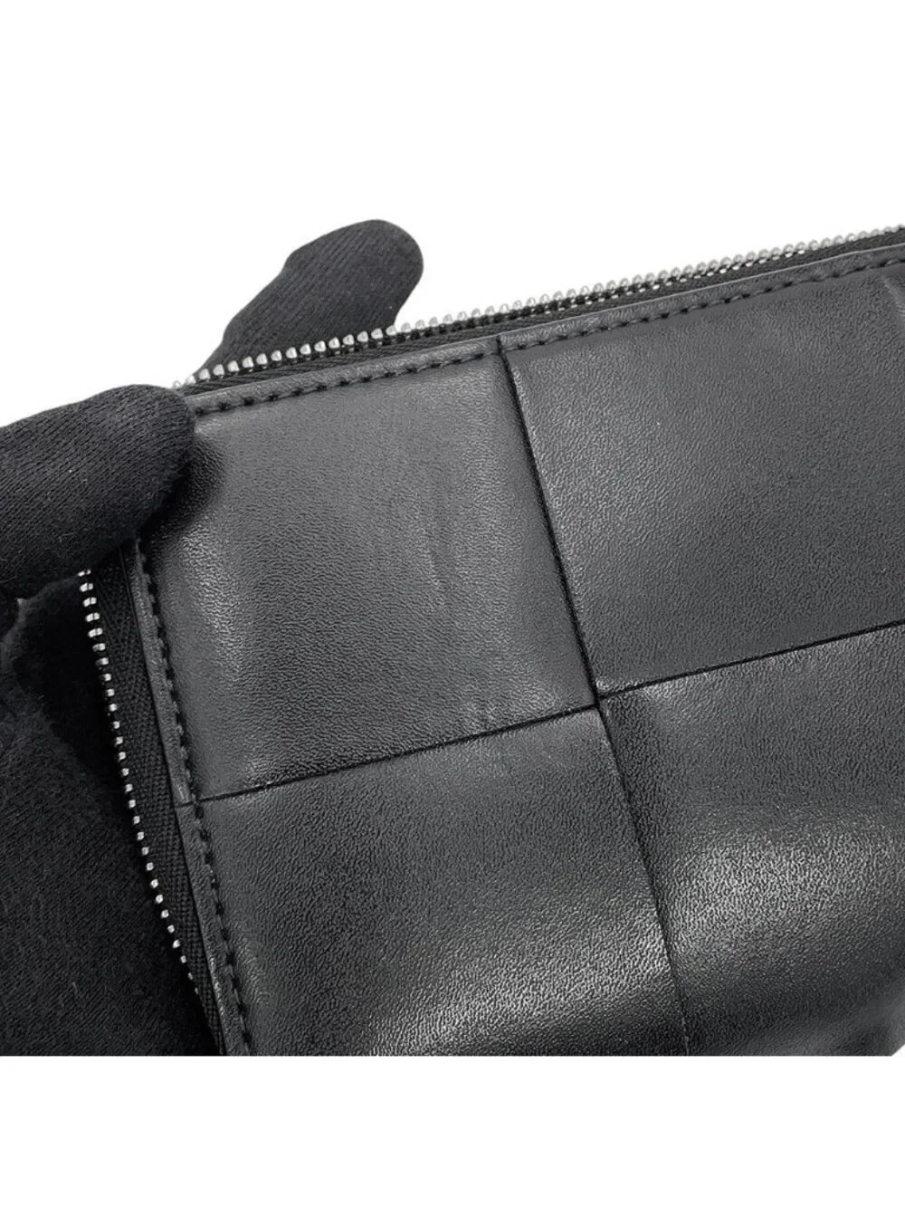 Bottega Veneta Wallet Maxi Intrecciato Cassette Slim Lambskin Black